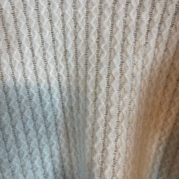 Rachel Parcell Ruffle Sleeve Pointelle Crew Neck Long Sleeve Sweater Cream XL - Picture 6 of 7